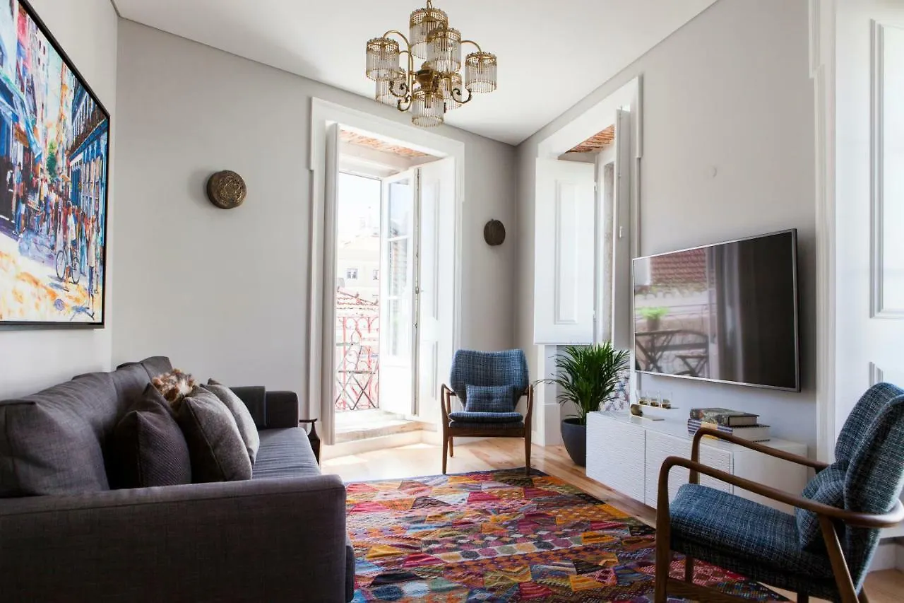 Alfama Sophisticate Flat With Balconies 2Bedrs 2Baths & Ac In 19Th Century Building Historic Center Lägenhet Lisboa Portugal