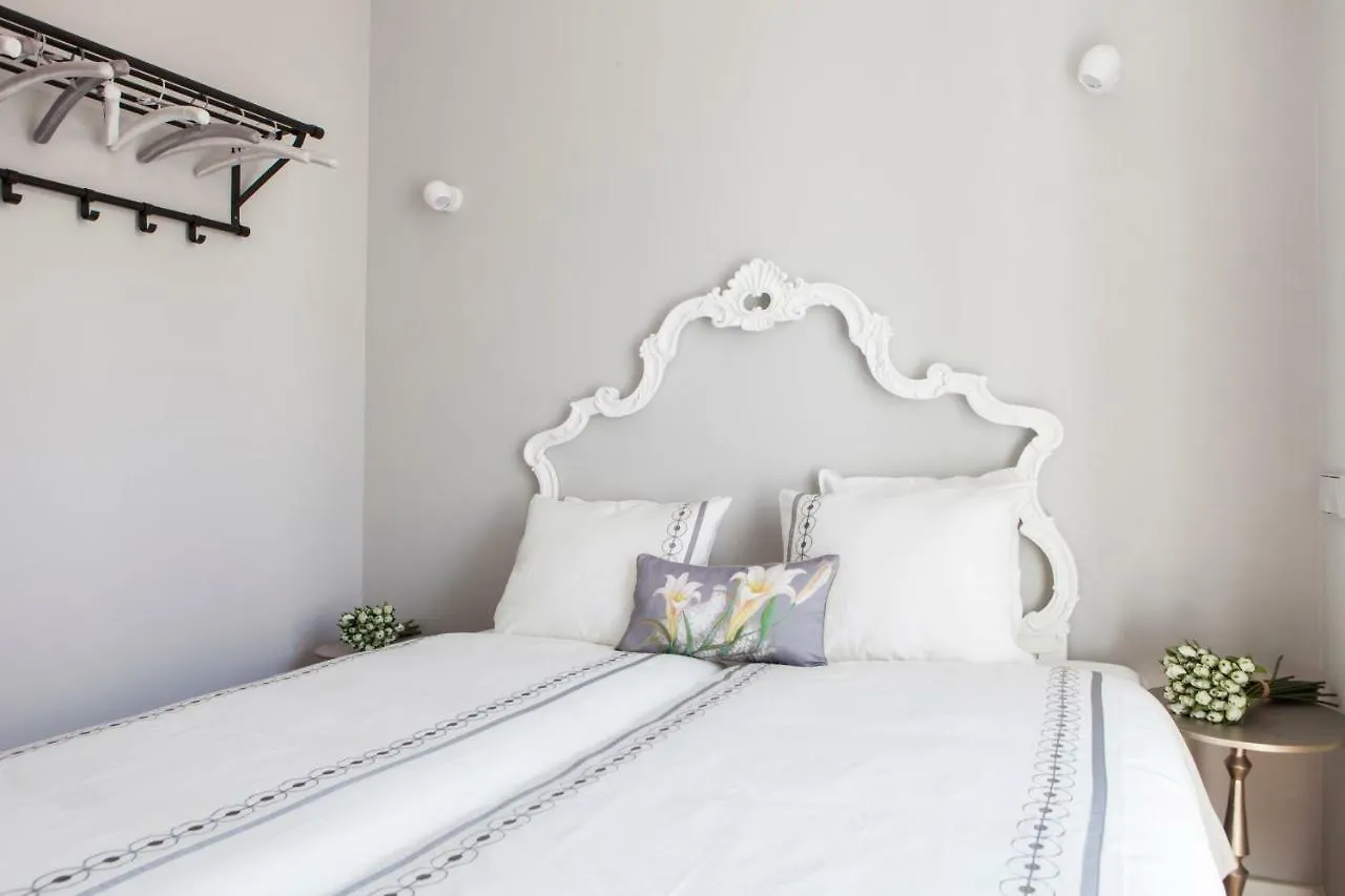 Alfama Sophisticate Flat With Balconies 2Bedrs 2Baths & Ac In 19Th Century Building Historic Center Apartment Lisbon