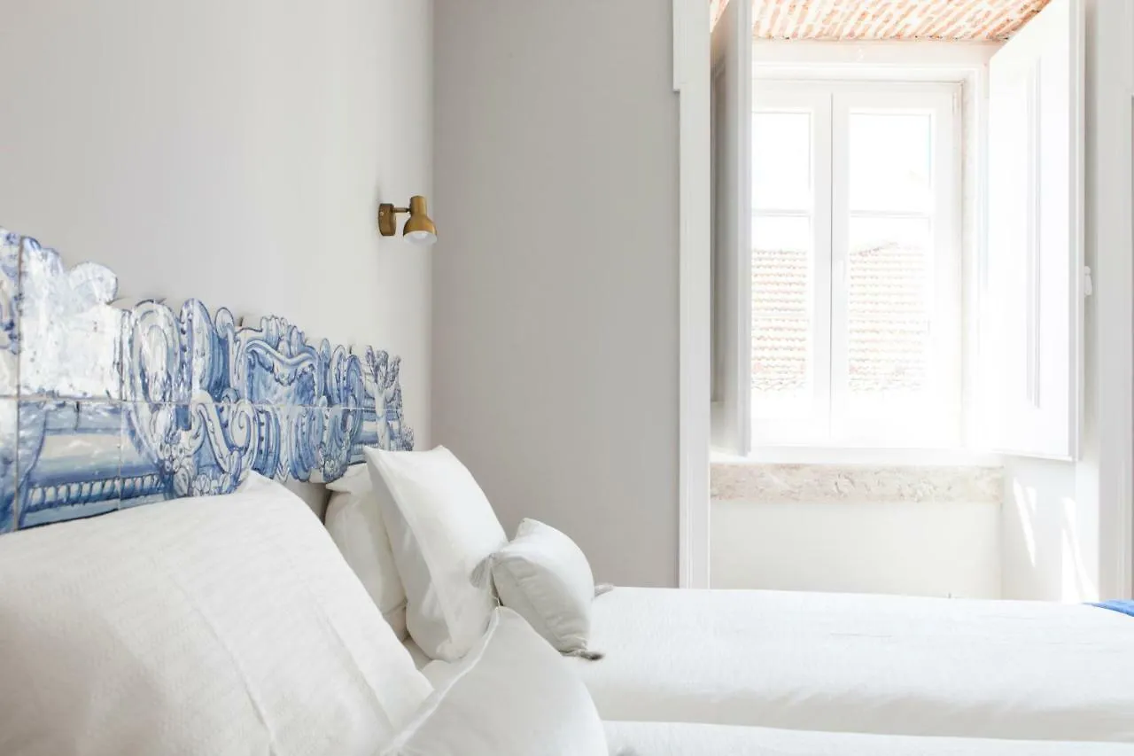 Alfama Sophisticate Flat With Balconies 2Bedrs 2Baths & Ac In 19Th Century Building Historic Center Apartment Lisbon