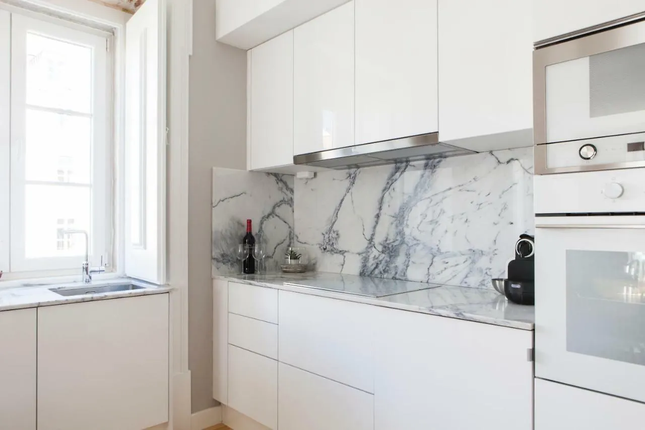 Alfama Sophisticate Flat With Balconies 2Bedrs 2Baths & Ac In 19Th Century Building Historic Center Apartment Lisbon