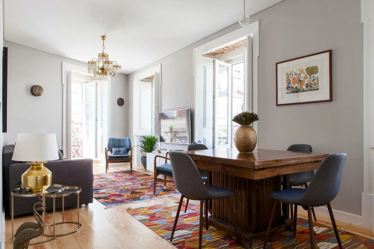 Alfama Sophisticate Flat With Balconies 2Bedrs 2Baths & Ac In 19Th Century Building Historic Center Apartment Lisbon
