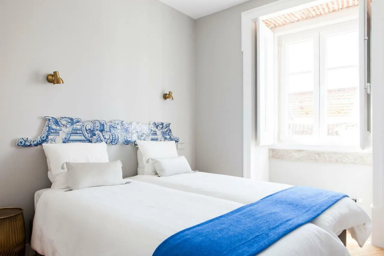 Alfama Sophisticate Flat With Balconies 2Bedrs 2Baths & Ac In 19Th Century Building Historic Center Apartment Lisbon 0*,  Portugal