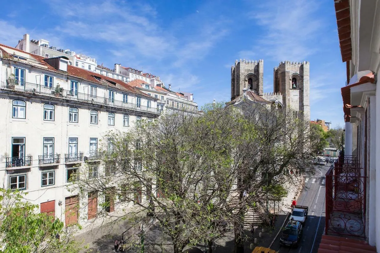 Alfama Sophisticate Flat With Balconies 2Bedrs 2Baths & Ac In 19Th Century Building Historic Center Apartment Lisbon 0*,